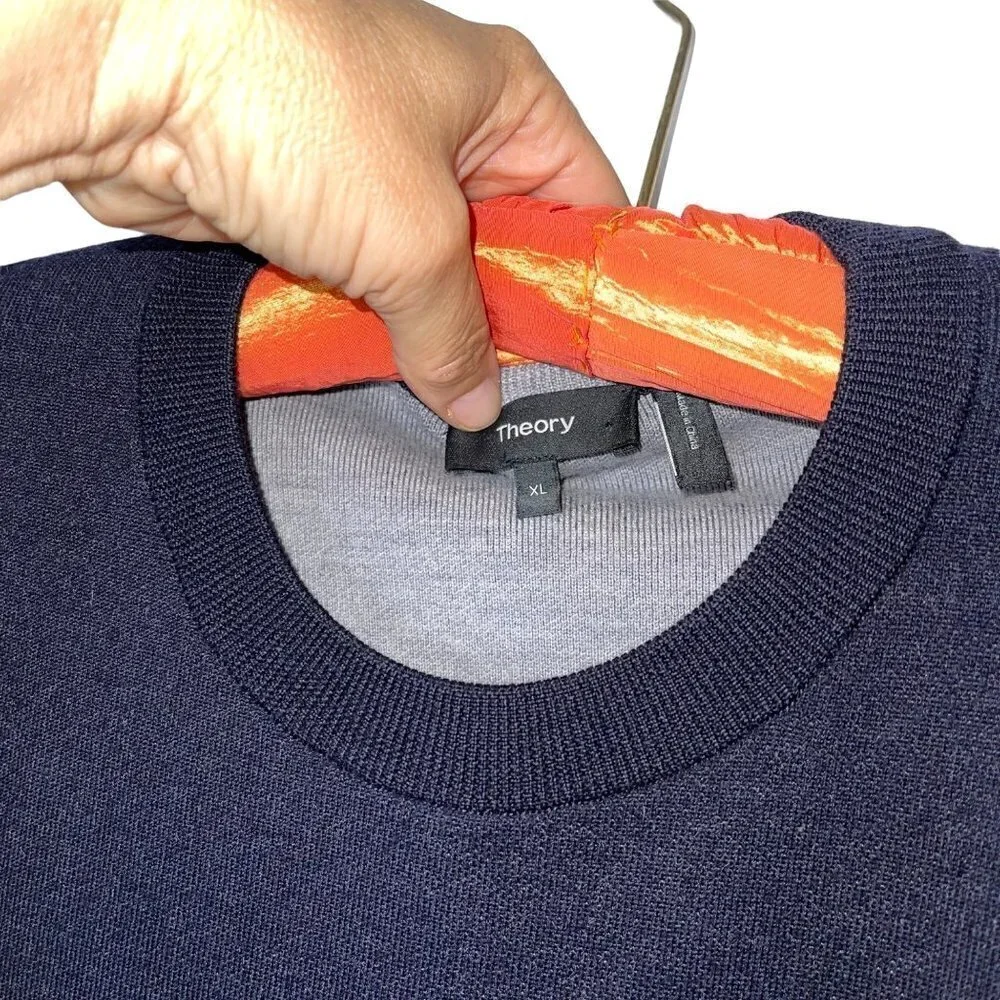 Theory Mens Sweater Blue Gray Size XL Wool Spandex Colorblock Sleeve Crew Neck